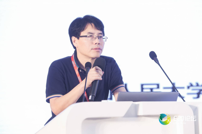 学院副院长,中国人民大学低碳水环境技术研究中心主任王洪臣现场深度