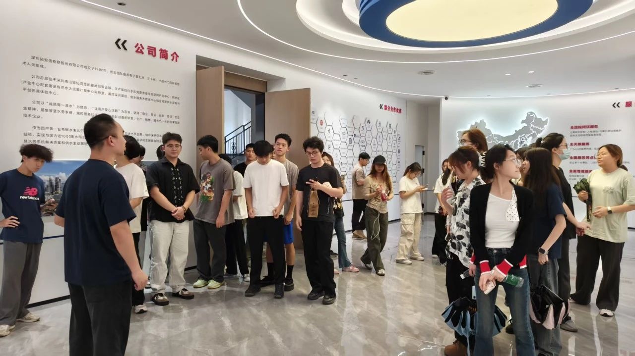 dcc015600e7535cfeadb18633b057ac9.jpg