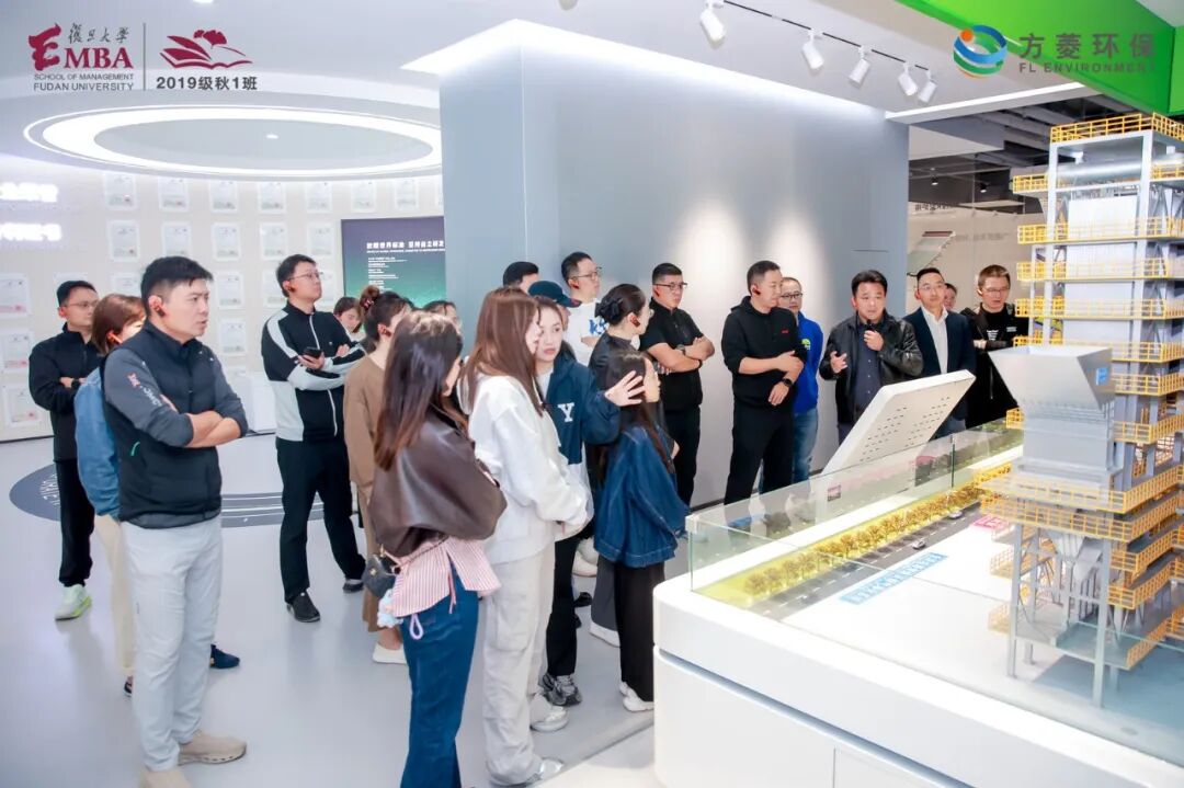 113_4_1763430951.jpeg?wx_fmt=jpeg