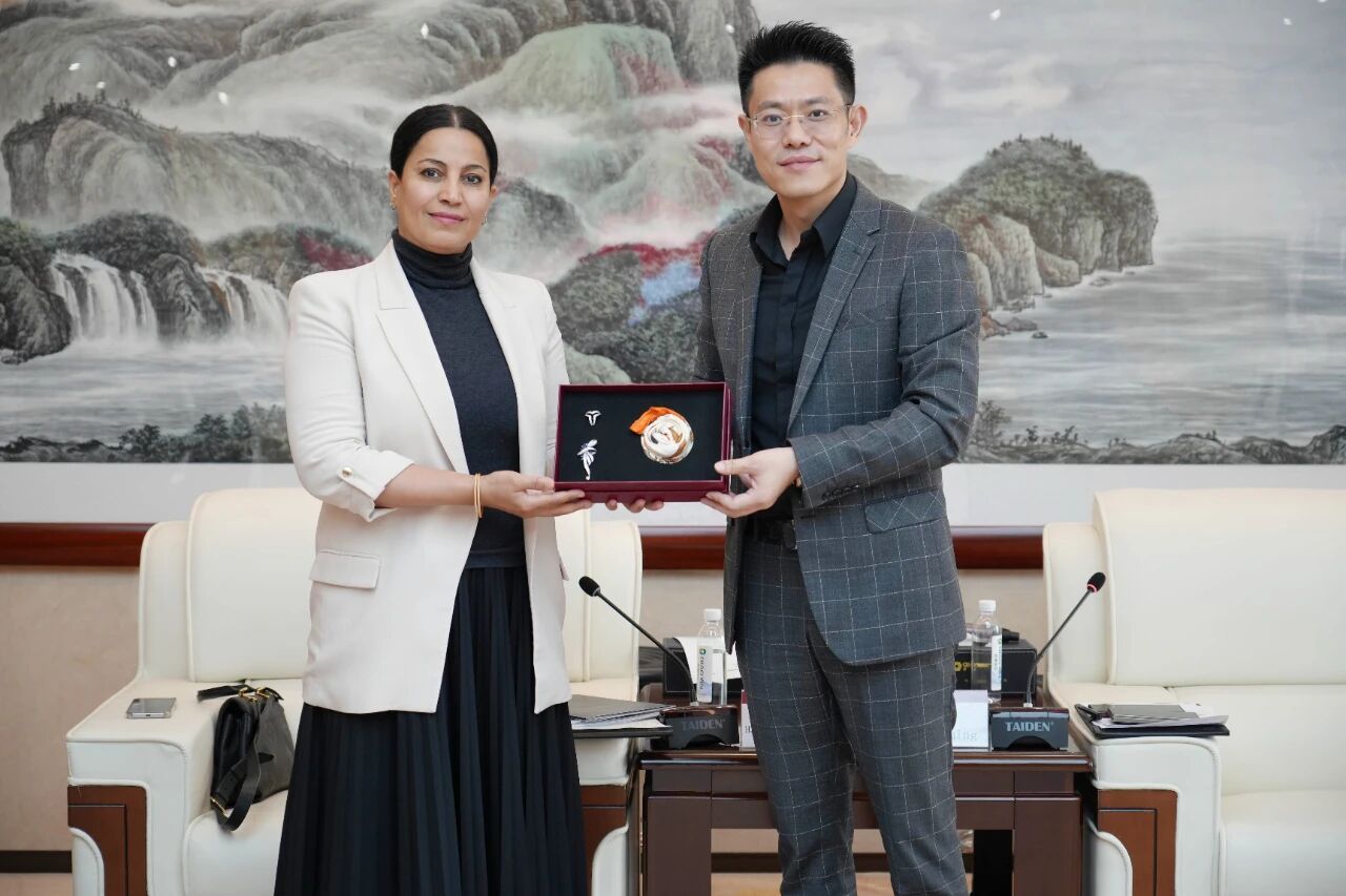 1762743448115034.jpg 3afe71ded50f6ceae7e4101f42648dc9.jpg