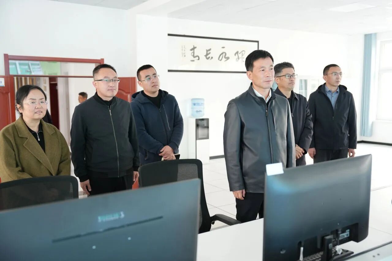 1763090921103500.jpg 7cd5b1d6ec8cf195dc8a1d9432d86462.jpg