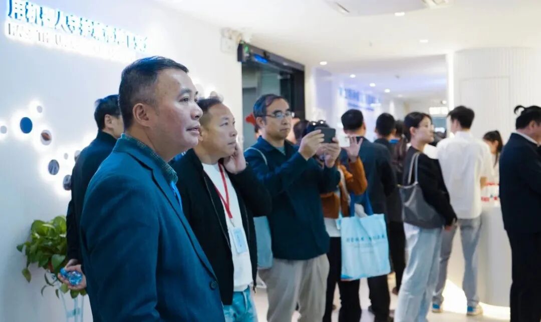 113_10_1765245062.jpeg?wx_fmt=jpeg