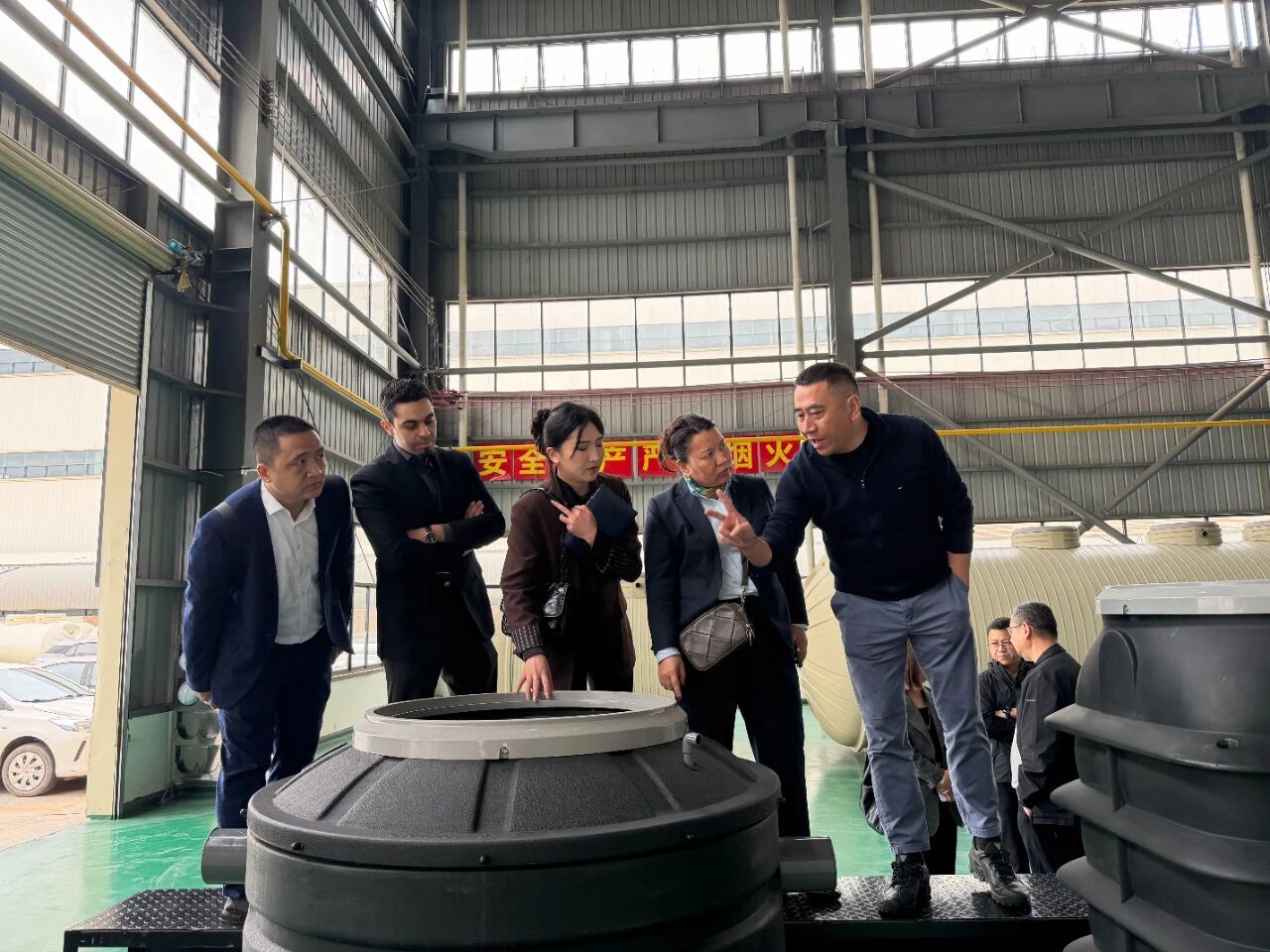 1766985549402997.jpg 261b970d60a36407b5b65b2dc6e6ad91.jpg