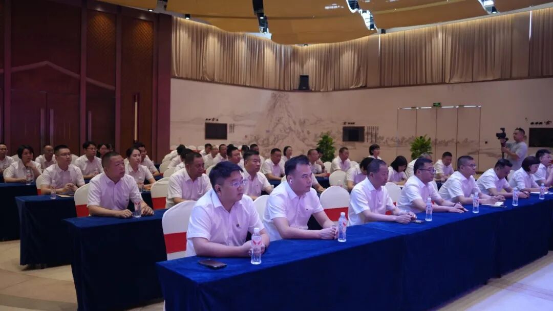 代表審議現(xiàn)場